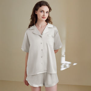 ชุดนอนผ้าซาตินหนานุ่มสำหรับผู้หญิง ผ้ายืด/โพลีเอสเตอร์ ซักแล้วไม่หด ระบายอากาศได้ดี เอวยางยืด นุ่มสบาย แฟชั่นฤดูร้อนใหม่ ODM - Product Image 6