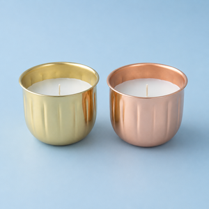 Juego de Frascos para Velas de Metal Martillado al por Mayor, Velas Aromáticas de Cera de Soja Hechas a Mano en Cobre y Oro, Frascos de Lujo con Tapa - Product Image 4