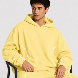 Sweat à capuche décontracté surdimensionné pour homme avec ligne contrastante jaune, en molleton premium - Product Image 4
