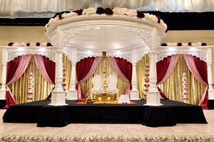 Royal South Indian Manavarai Wedding Mandap Luxury Indian Fijian Wedding Mandap Boda hindú Royal Fiber Mandap Fabricante Reino Unido - Product Image 5