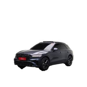 Genesis GV70 2.5T 2024, Gasolina, 2WD, con Caja de Cambios Automática, Asientos de Cuero, Cámara Trasera, 30,396 km, Volante a la Izquierda - Product Image 1