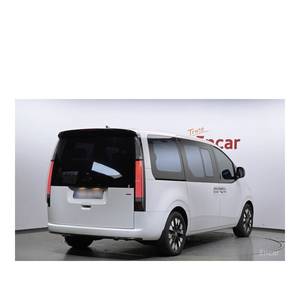 Hyundai Staria 2021, 4WD Lounge, 9 Plazas, 3,123 km, Diésel, Automático, Asientos de Cuero, Cámara Trasera, Volante a la Izquierda - Product Image 2