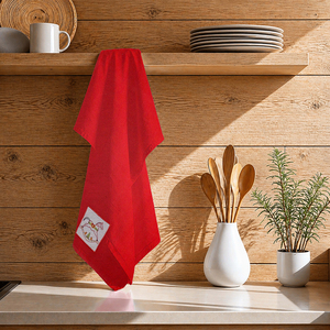 Serviette de cuisine de qualité supérieure avec broderie pour Noël, 100% coton, couleur rouge, pour usage en cuisine. - Product Image 1