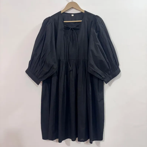 เดรสลำลองผู้หญิง ผ้าทอ 100% คอตตอน สีพื้น/เรียบ แขนสั้น เอวทรงเอ็มไพร์ ทรงเบบี้ดอลล์ โอเวอร์ไซส์ คอวี ใส่ได้ทุกวัน - Product Image 5