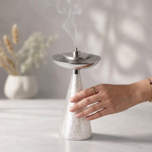 Quemador de Incienso de Latón con Diseño Floral a Precios Accesibles, Difusor Aromático para Uso Doméstico, Quemador de Incienso Aromático para Todas las Estaciones - Product Image 3