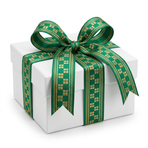 ริบบิ้นผ้าเมทัลลิกสีเขียวมรกตขนาด 25 มม. ลายทอง จากนีลคามัล อินดัสทรีส์ สำหรับตกแต่งเสื้อผ้า งานออกแบบ และงาน DIY - Product Image 1