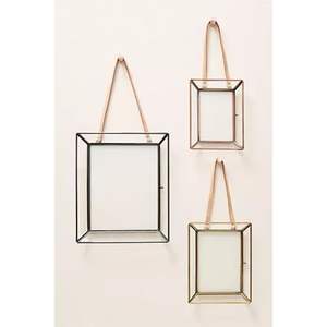 Marco de Fotos Colgante de Latón Dorado Hecho a Mano, Elegante Marco Flotante de Cristal para Números de Mesa de Boda y Marco de Pared para Herbario Prensado - Product Image 5