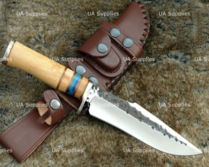 Couteau Bowie de camping en plein air à lame fixe forgée à la main en acier inoxydable de qualité industrielle 58 HRC, pointe tombante, manche ergonomique en bois - Product Image 2