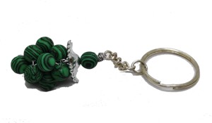 Llavero de cristal de alta calidad con piedra de malaquita en forma de uva, cuentas naturales, amuleto curativo, regalo para mujeres. - Product Image 6
