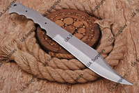 Couteaux de chasse professionnels faits à la main en acier Damas 1095 à haute teneur en carbone, lame fixe à pointe tombante, manche en acier Damas, légers