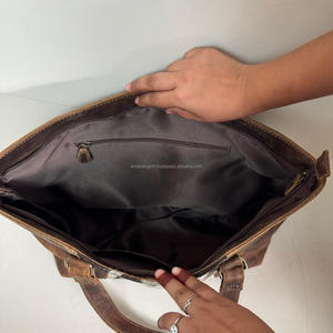 2025 nuevo diseño personalizado de alta calidad diseñador de cuero de vaca oculto bolsa de mano al por mayor bolsos de lujo de cuero genuino para mujeres - Product Image 6