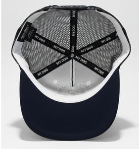Gorra Trucker Premium de 5 Paneles con Malla, Parche Bordado 2D de Goodboy Dog, Cierre Ajustable con Broche, Estilo Casual y Deportivo - Product Image 2