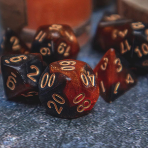 Lot de dés en résine pour l'export en gros, expédition mondiale, dés polyédriques en résine pour le marché international des jeux de table, dés de jeu en gros - Product Image 1