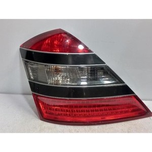 ไฟท้ายมือสองรุ่น S-class ด้านซ้าย A2218200164 - Product Image 2
