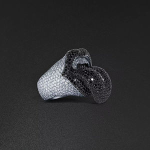 Men's Rhodium Plated 925 Silver <b>Cocktail</b> <b>Ring</b> With Black Diamond Pave Insect Design Hiphop Style - Product Image 5