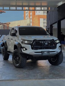 Toyota Tundra Doble Cabina 2024-2026 Usada con Volante, Interior Oscuro, Motor Turbo y Asientos de Cuero - Product Image 4