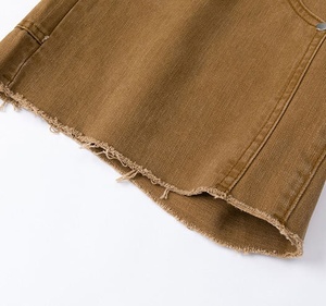 Short pour homme 100% coton, déchiré, délavé, effet vieilli, coupe vintage, respirant, uni, avec logo personnalisé, idéal pour l'été - Product Image 4