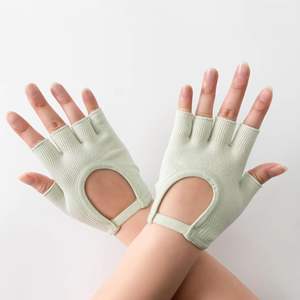 1 par de guantes de silicona antideslizantes para entrenamiento con cinco dedos, guantes de entrenamiento para levantamiento de pesas, guantes de gimnasio para hombres y mujeres - Product Image 3