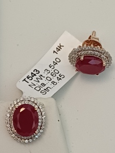 Pendientes de Oro Rosa de 14K de Lujo con Rubí Ovalado y Halo de Diamantes para Mujer, Joyería Fina para Novia, Boda o Aniversario - Product Image 4