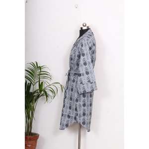 Chemisiers pour femmes, imprimé floral, chemisier en coton imprimé fait main, chemisier bohème en coton, vêtements pour femmes grandes tailles - Product Image 5