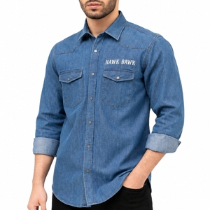 Chemise en jean pour homme, premium, douce, durable, classique, élégante, confortable, respirante, avec poche poitrine, design pratique - Product Image 1