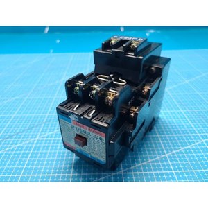 คอนแทคเตอร์แม่เหล็กฟูจิ SB-2NB/SEUL ใช้เป็นอะไหล่อุปกรณ์เซมิคอนดักเตอร์รุ่นเก่า - Product Image 1