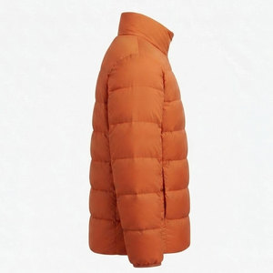 Chaqueta acolchada para hombre, más vendida, cómoda, para invierno, con relleno ligero, cierre de cremallera completa, cuello alto y bolsillos laterales. - Product Image 5