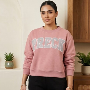 Sweat-shirt rouge à col rond pour femme Freck, sweat-shirt à col montant avec lettres brodées, logo Gingham pour fraternité, sororité, université - Product Image 2