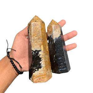 Obelisco Decorativo de Piedra Pulida de Raíz de Palma Natural Premium con Diseño de Ojo Único para el Hogar y Colección - Product Image 6