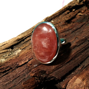 Bague élégante en argent sterling avec saphir naturel, style bohème vintage, forme ovale, par un créateur tiers - Product Image 6