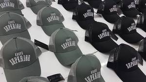 Gorra de Cinco Paneles Personalizada con Tela de Algodón Suave, Marca Personalizada y Costuras de Primera Calidad para Marcas de Ropa de Moda - Product Image 3
