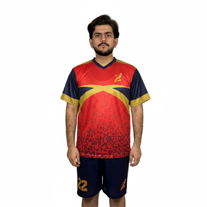 ชุดฟุตบอลคุณภาพสูงแบบแขนครึ่งตัวและกางเกงขาสั้น พร้อมดีไซน์กระชับเพื่อการฝึกซ้อมและการแข่งขัน - Product Image 1