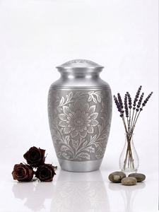 Urne funéraire artisanale en acier inoxydable motif feuille, capacité 3-4L, style classique, faite à la main pour les occasions de commémoration - Product Image 6