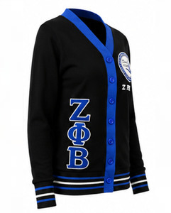 เสื้อคาร์ดิแกนแขนยาวคอวีสำหรับผู้ชาย Sigma Gamma Rho รุ่นฤดูใบไม้ร่วง ปิดกระดุมเม็ดเดียว ลายตัวอักษร ซับในอะคริลิกขนสัตว์ ปักลาย - Product Image 4