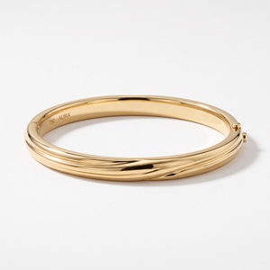Bracelet jonc minimaliste en or 10 carats pour femme, bijoux fins de luxe modernes, certifié GIA, bijoux de créateur thaïlandais, fabrication OEM personnalisée - Product Image 5