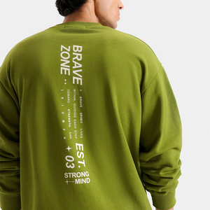 Sweat-shirt en molleton bouclé de luxe avec empiècements latéraux renforcés et bordures côtelées vintage - Product Image 5