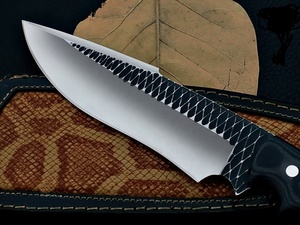 Cuchillo de caza de acero D2 hecho a mano con mango de hoja de micarta y funda de cuero fino regalo para su cuchillo de carnicero de tendencia - Product Image 2