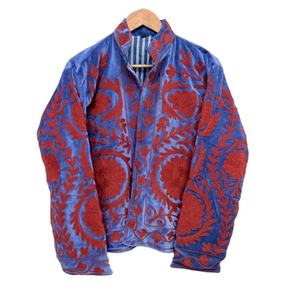 Veste en velours bleu Suzani, veste brodée, veste d'hiver, tenue de festival, veste pour femme, veste florale kashmiri, manteau court Suzani - Product Image 1