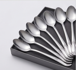 Cuchara de té clásica de acero inoxidable con mango largo, pulido espejo, diseño duradero, perfecta para utensilios de cocina, mesa y bodas. - Product Image 2
