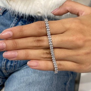 Pulsera de Lujo con Moissanita Brillante, Estilo Hip Hop para Mujer, Pulsera Cubana Iced Out, Pulsera de Plata 925 con Diamantes de Moissanita - Product Image 2