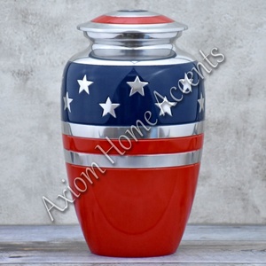 Urna de cremación de aluminio hecha a mano con diseño único Honra a tus seres queridos con elegancia por Axiom Home Accents - Product Image 1