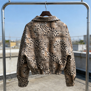 Low Price Custom Unisex Varsity Bomber Jackets Chenille Embroidery 100% Wool Sleeves <b>Stand</b> Collar Camouflage University Team - Product Image 2