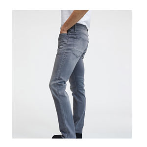 Jeans de mezclilla lavada de alta calidad para hombre, listos para enviar, corte ajustado y recto, 100% algodón, transpirables y ecológicos. - Product Image 2