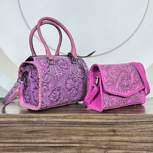 Conjunto de Maletas de 2 Piezas de Alta Calidad en Oferta, Bolso de Mano y Bandolera de Cuero Vacuno Genuino Hecho a Mano para Unisex - Product Image 4