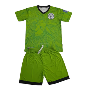 ชุดแข่งขันฟุตบอลแบบกำหนดเอง เสื้อเจอร์ซีย์โพลีเอสเตอร์แห้งเร็ว กางเกงขาสั้น ชุดทีมฟุตบอล รับพิมพ์โลโก้ รับผลิตแบบ OEM ODM รับสั่งซื้อจำนวนมาก - Product Image 1