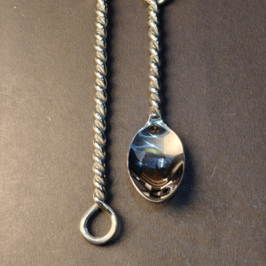 Juego de Cubiertos de Acero Inoxidable con Mango de Cuerda Trenzada Simple, Juego de 3 Piezas Duraderas con Acabado Pulido Espejo, Diseño con Extremo de Bucle - Product Image 4