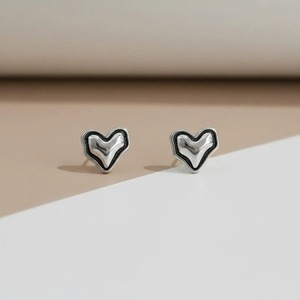 Pendientes de Plata 925 con Forma de Corazón, Chapados en Rodio, Minimalistas, Unisex, para Uso Diario - Product Image 2