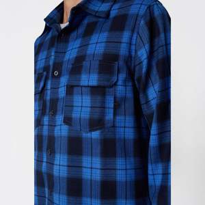 Camisa de Franela de Algodón Tejida Transpirable de Manga Larga Lisa y Ajustada para Hombre, Estilo Casual, Venta al por Mayor 2026 - Product Image 3