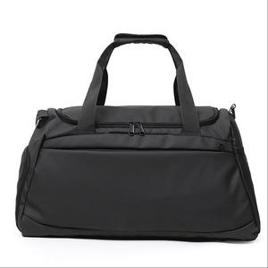 Sac de sport imperméable grande capacité avec logo personnalisé, sac de voyage tendance pour femmes, sac de sport fitness, sac de voyage imperméable - Product Image 5