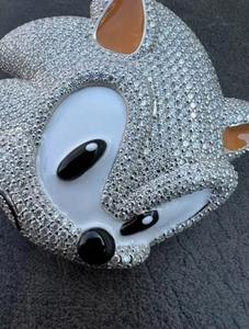 จี้เพชรโมอิสซาไนต์ทรงกลม 4 กะรัต สำหรับผู้ชาย ดีไซน์แบบกลุ่มขนาดใหญ่ ชุบทองคำขาว 14K - Product Image 2